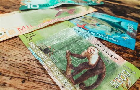 geld wechseln costa rica